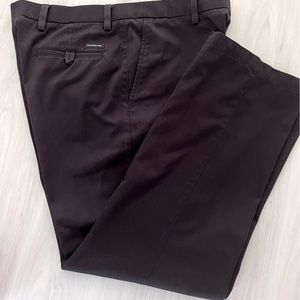 Men’s Dockers.   Pants-  Straight Fit
